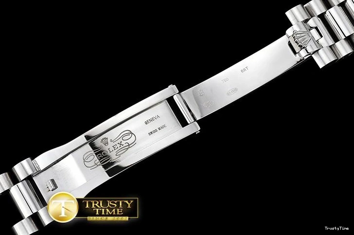0703 RDD0215E – DayDate 36mm Tailored 688